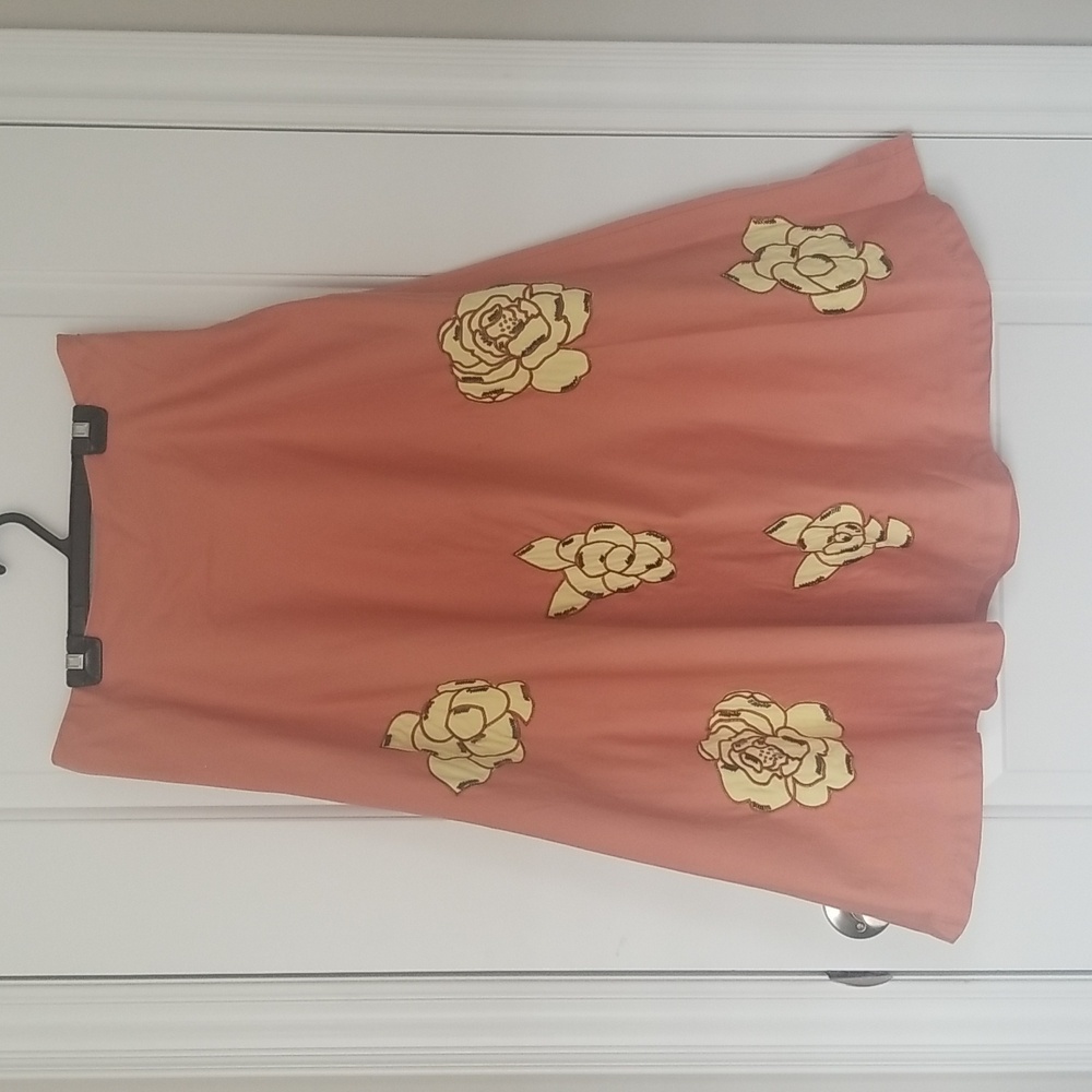 New Season Skirt Dusty Rose Size L